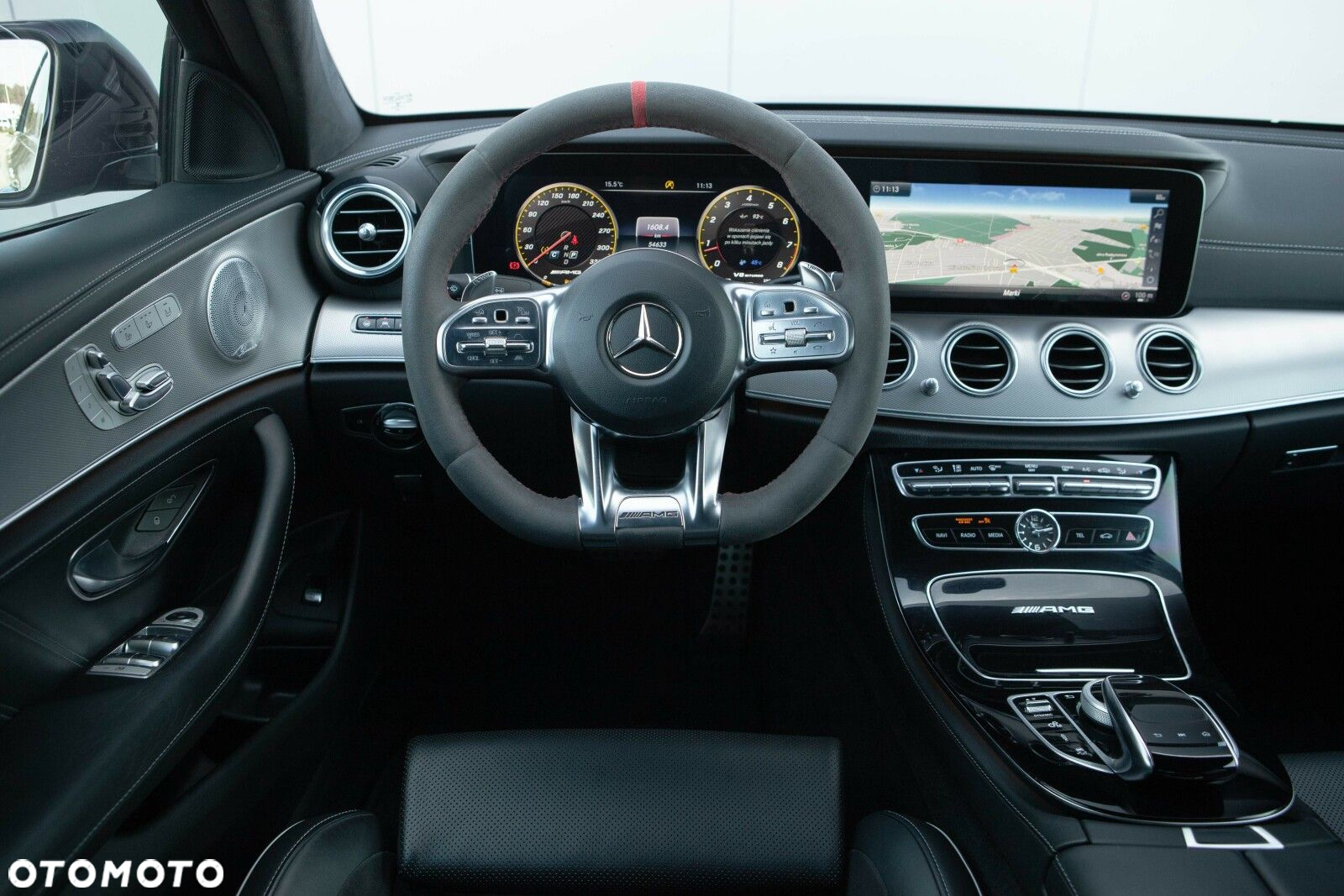 Mercedes-Benz Klasa E AMG 63 S 4-Matic+ - 23
