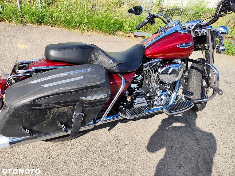 Harley-Davidson Touring Road King - 19