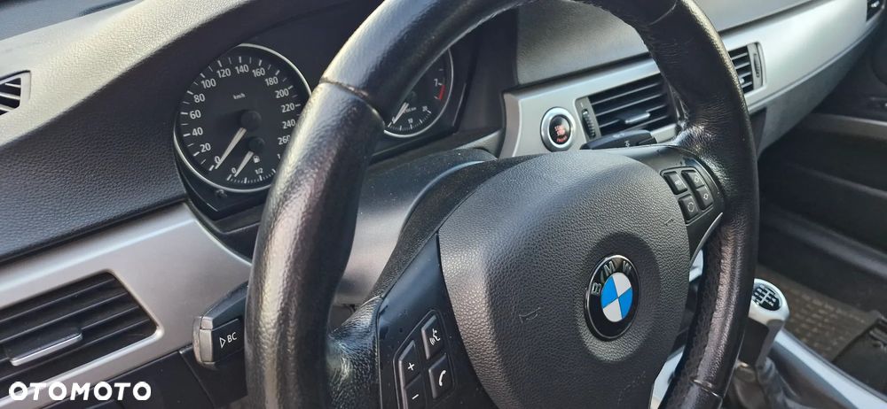 BMW Seria 3 - 19