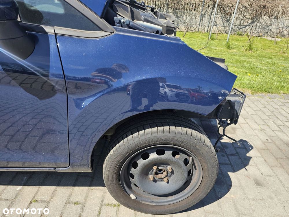 błotnik prawy przód ford fiesta mk7 blazer blue - 1