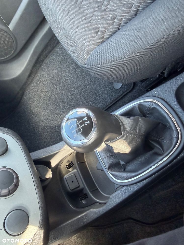 Opel Corsa 1.4 Cosmo - 30