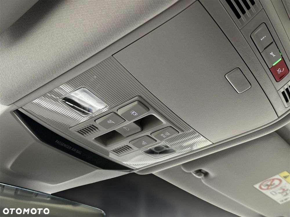 Volkswagen Arteon 2.0 TSI 4Motion Elegance DSG - 31