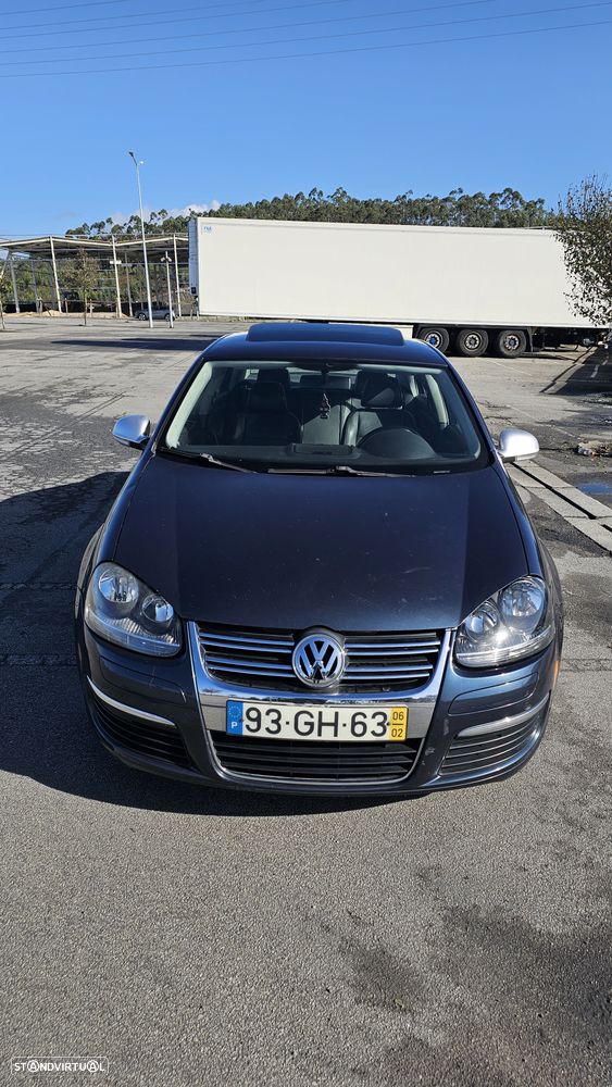VW Jetta 1.9 TDi BlueM. Confortline - 2