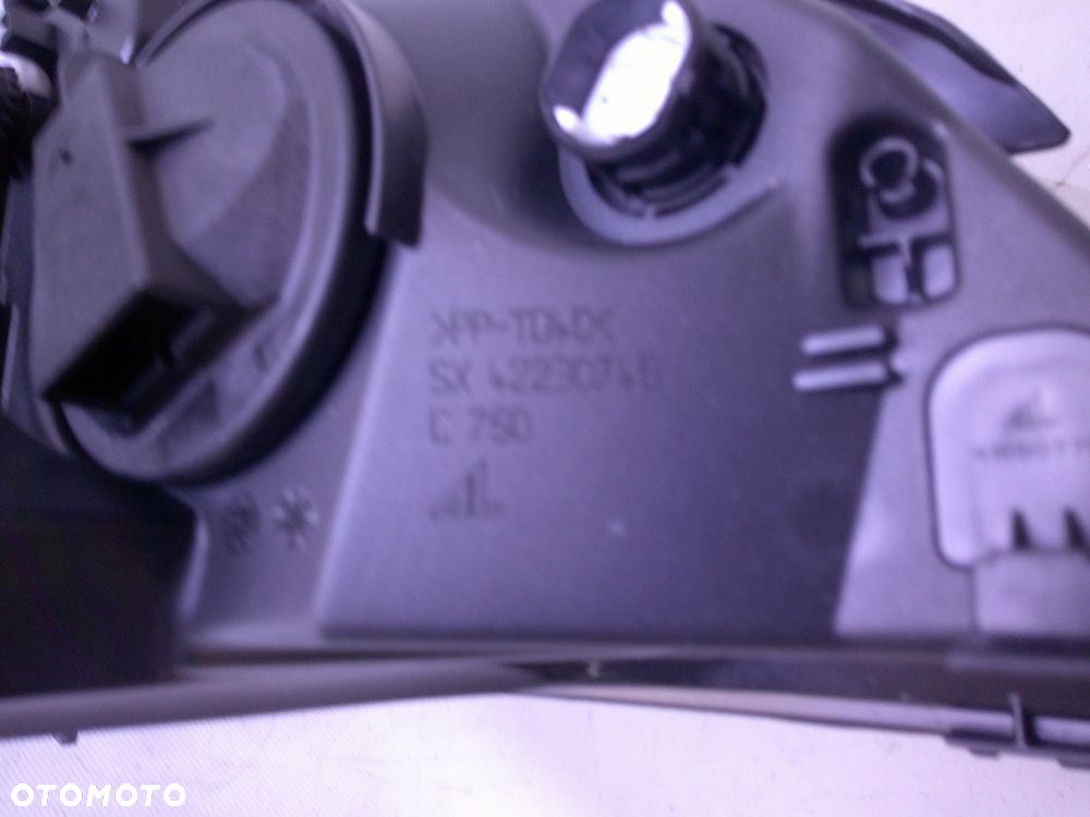 fiat multipla lift lampa przód lewa przednia nowa z uszk - 3