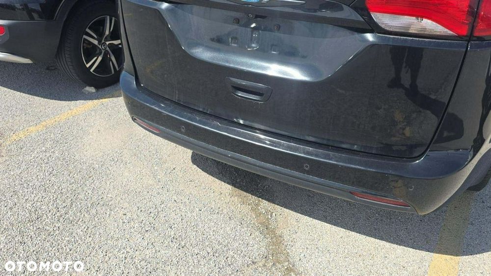 Chrysler Pacifica - 13