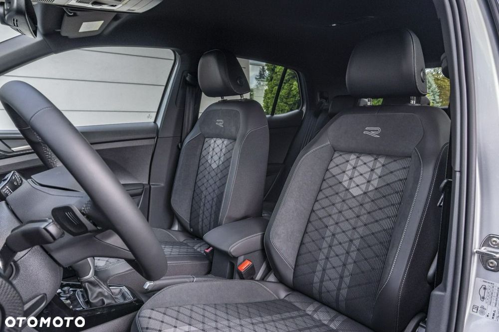 Volkswagen T-Cross - 18