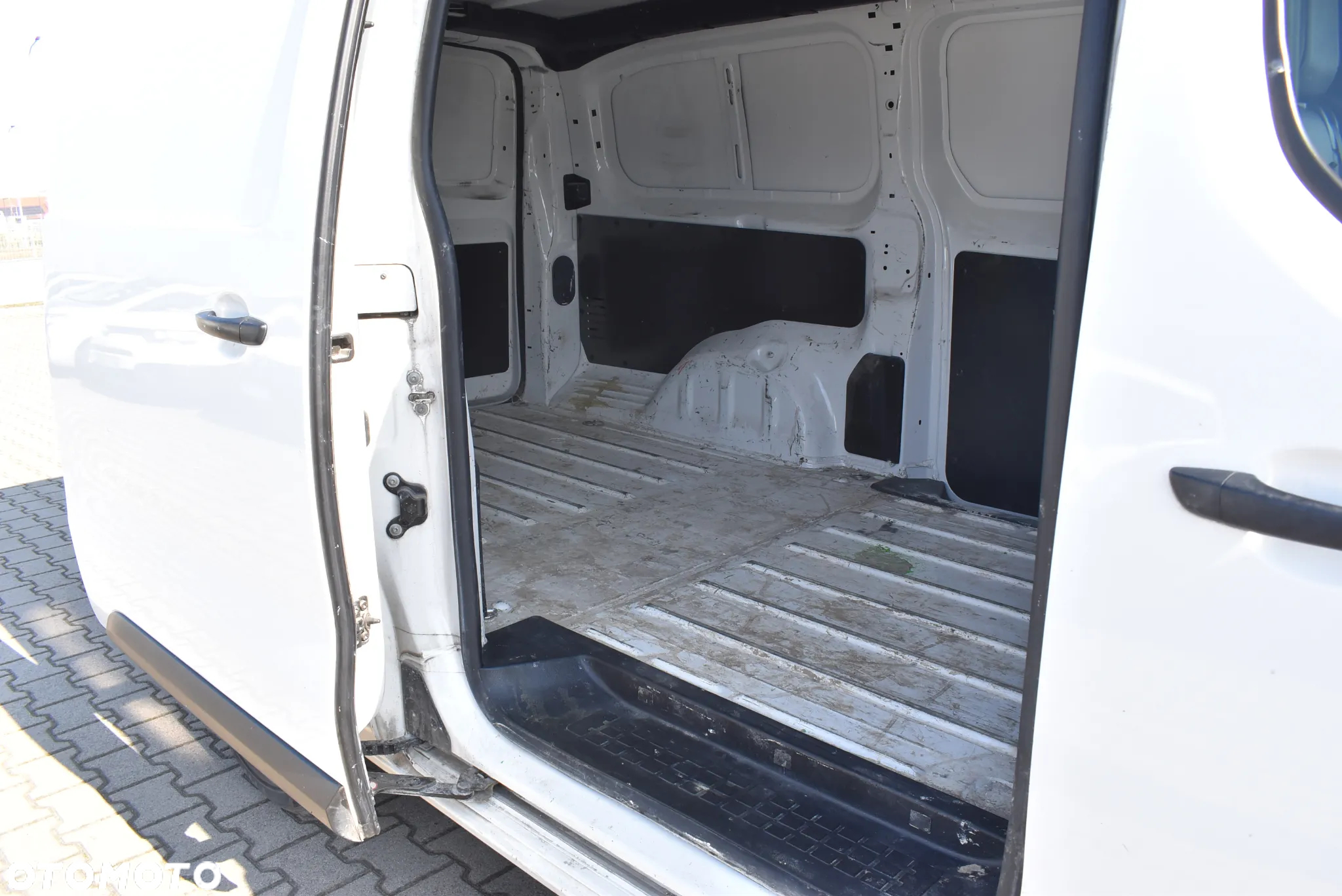 Toyota PROACE - 14