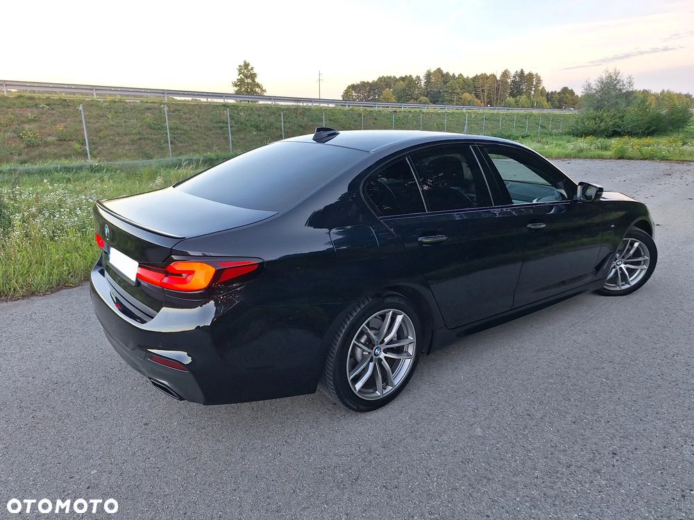 BMW Seria 5 520d M Sport Edition - 4