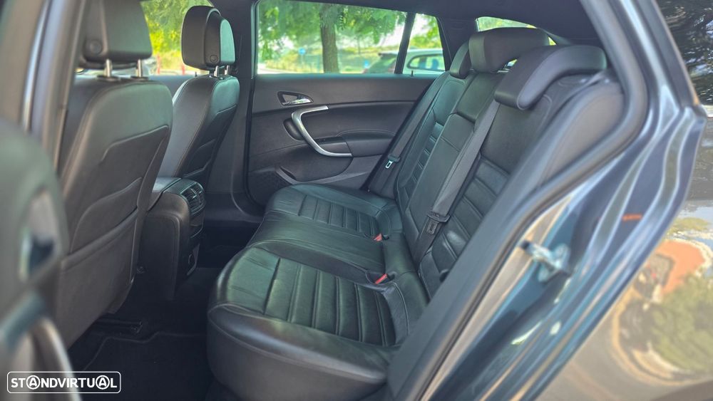 Opel Insignia Sports Tourer 2.0 CDTi Cosmo ecoFLEX - 10