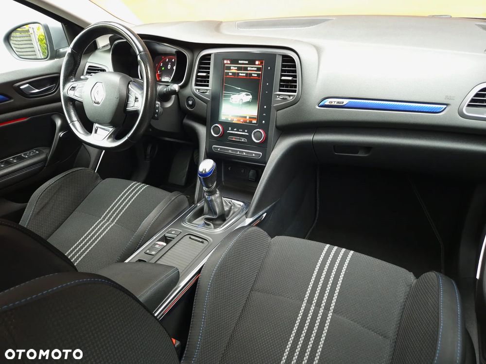 Renault Megane TCe 160 GPF GT LINE - 30
