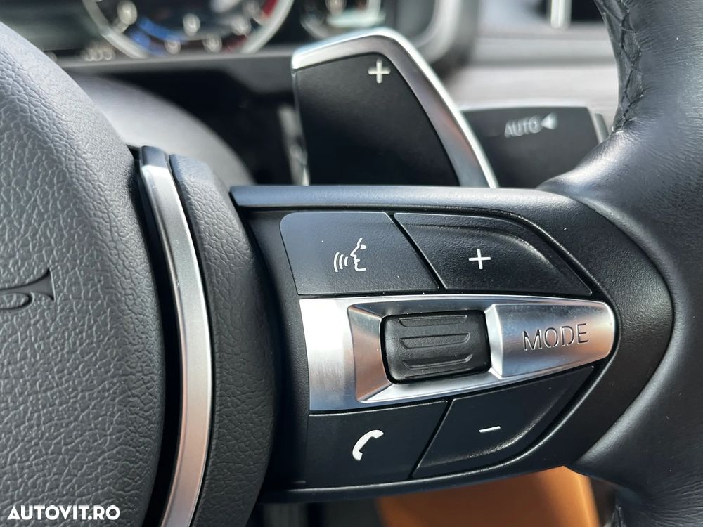 BMW X6 xDrive40d - 18