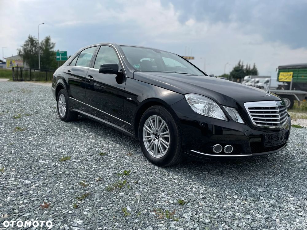 Mercedes-Benz Klasa E - 28