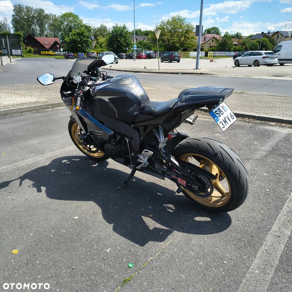 Honda CBR - 4