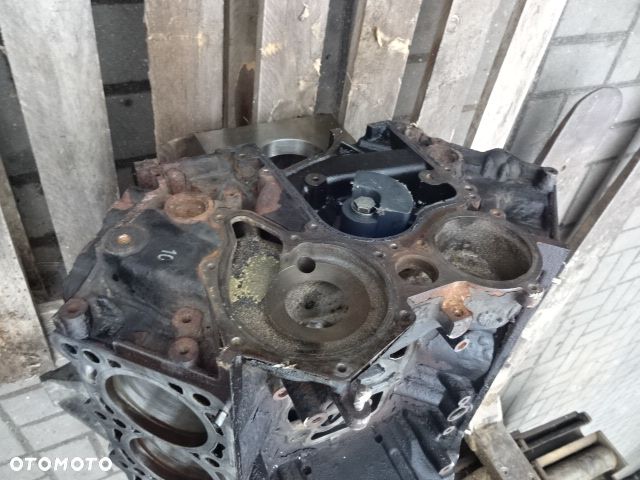 Blok silnika Audi A6 C6 3.0 TDI  BMK - 7