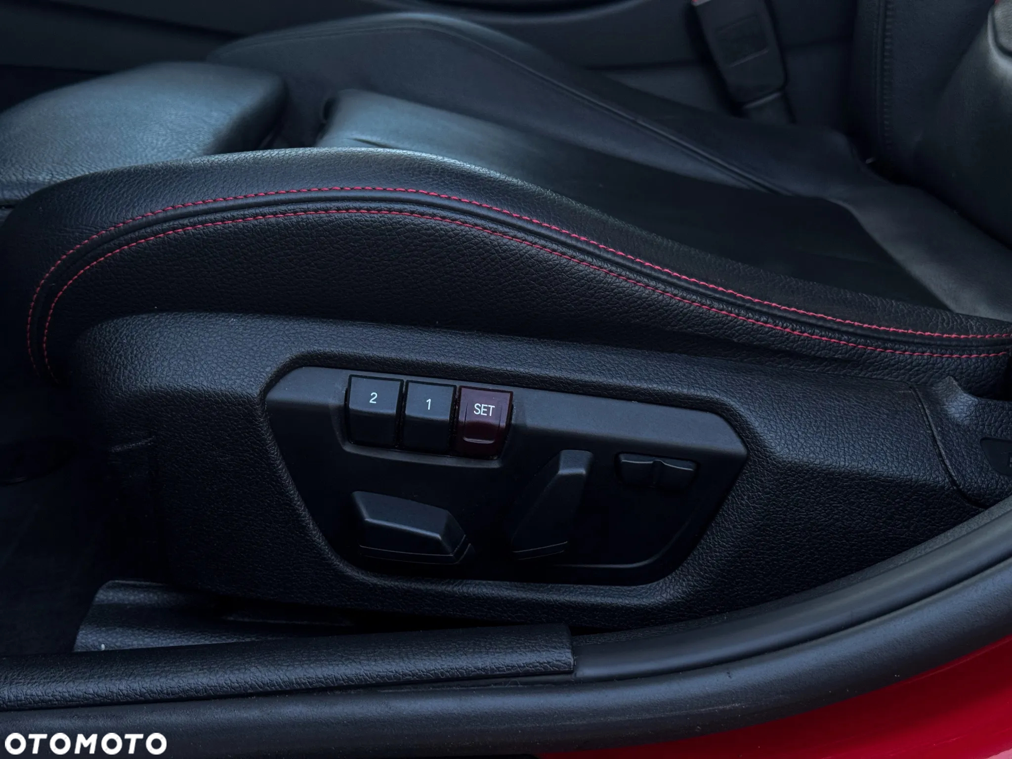BMW Seria 3 318d Sport Line Shadow - 15