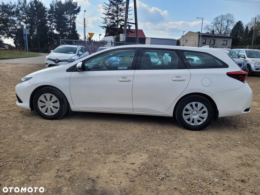 Toyota Auris 1.33 VVT-i Active - 10