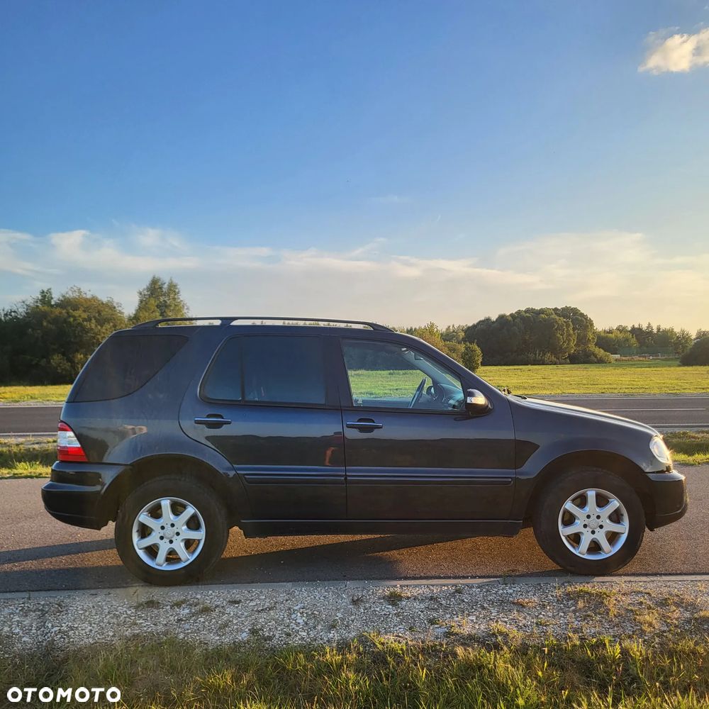 Mercedes-Benz ML 320 - 1