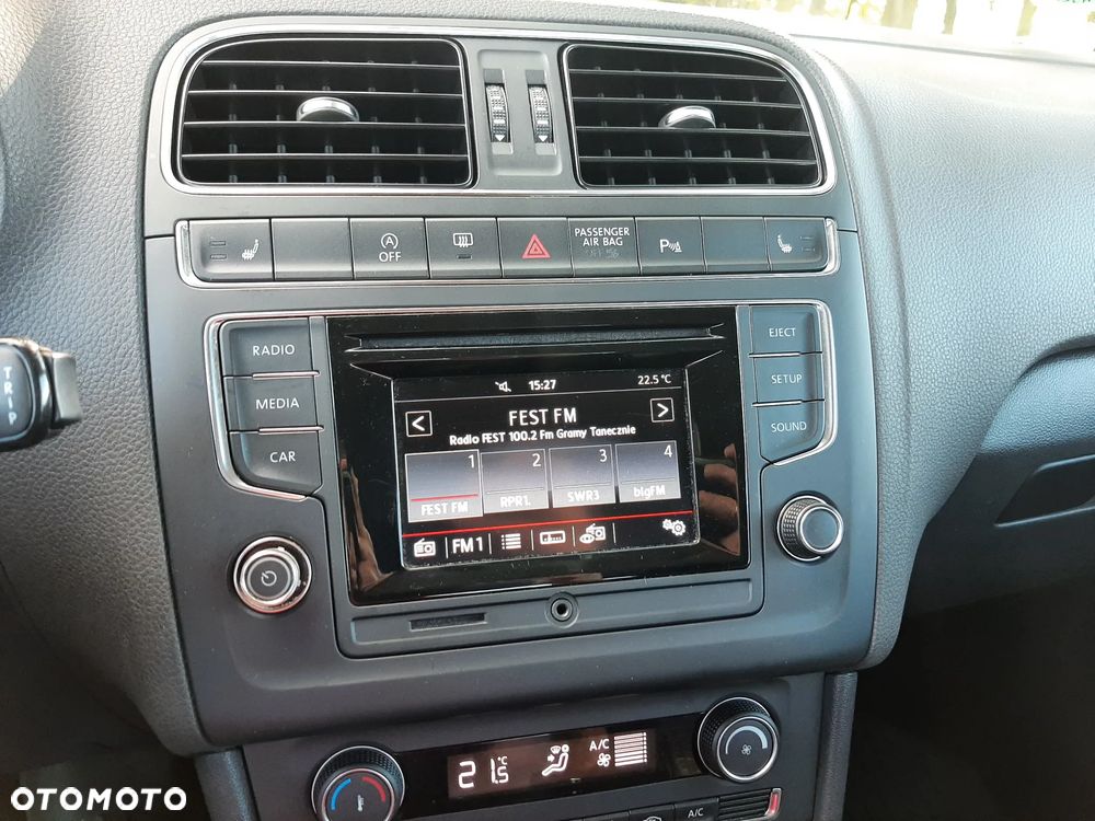 Volkswagen Polo 1.2 TSI Blue Motion Technology Comfortline - 21