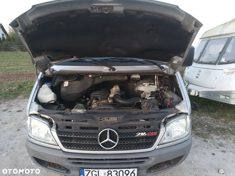 Mercedes-Benz Sprinter - 16