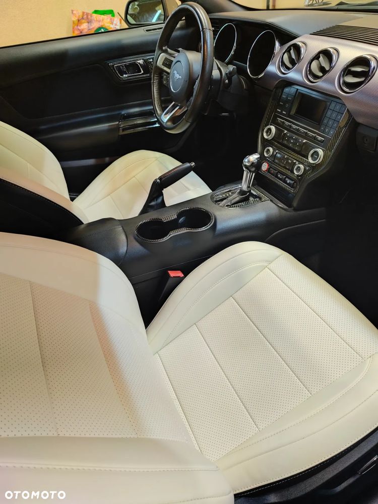 Ford Mustang 2.3 EcoBoost - 17