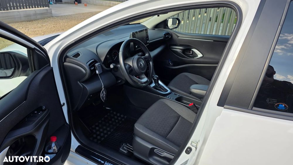 Toyota Yaris 1.5 116 CP HEV Active - 10