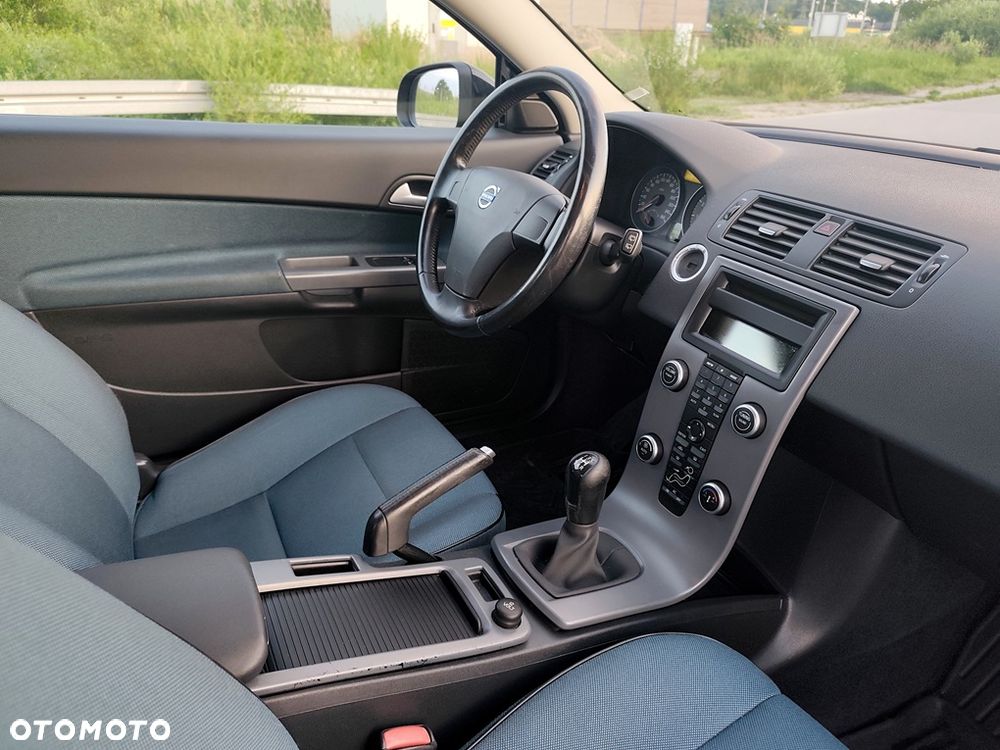 Volvo C30 1.6 Momentum - 10