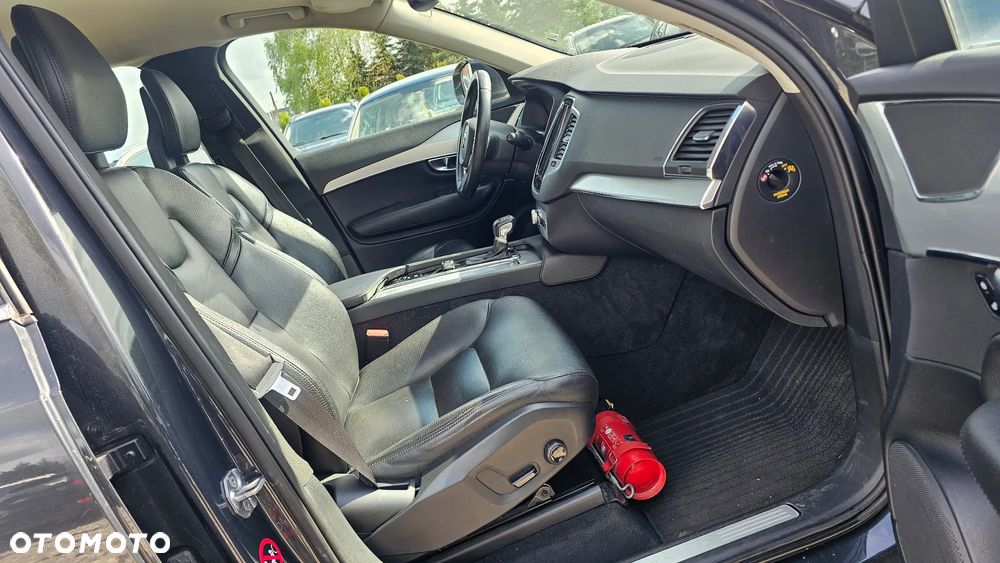 Volvo XC 90 D4 Geartronic Momentum - 17