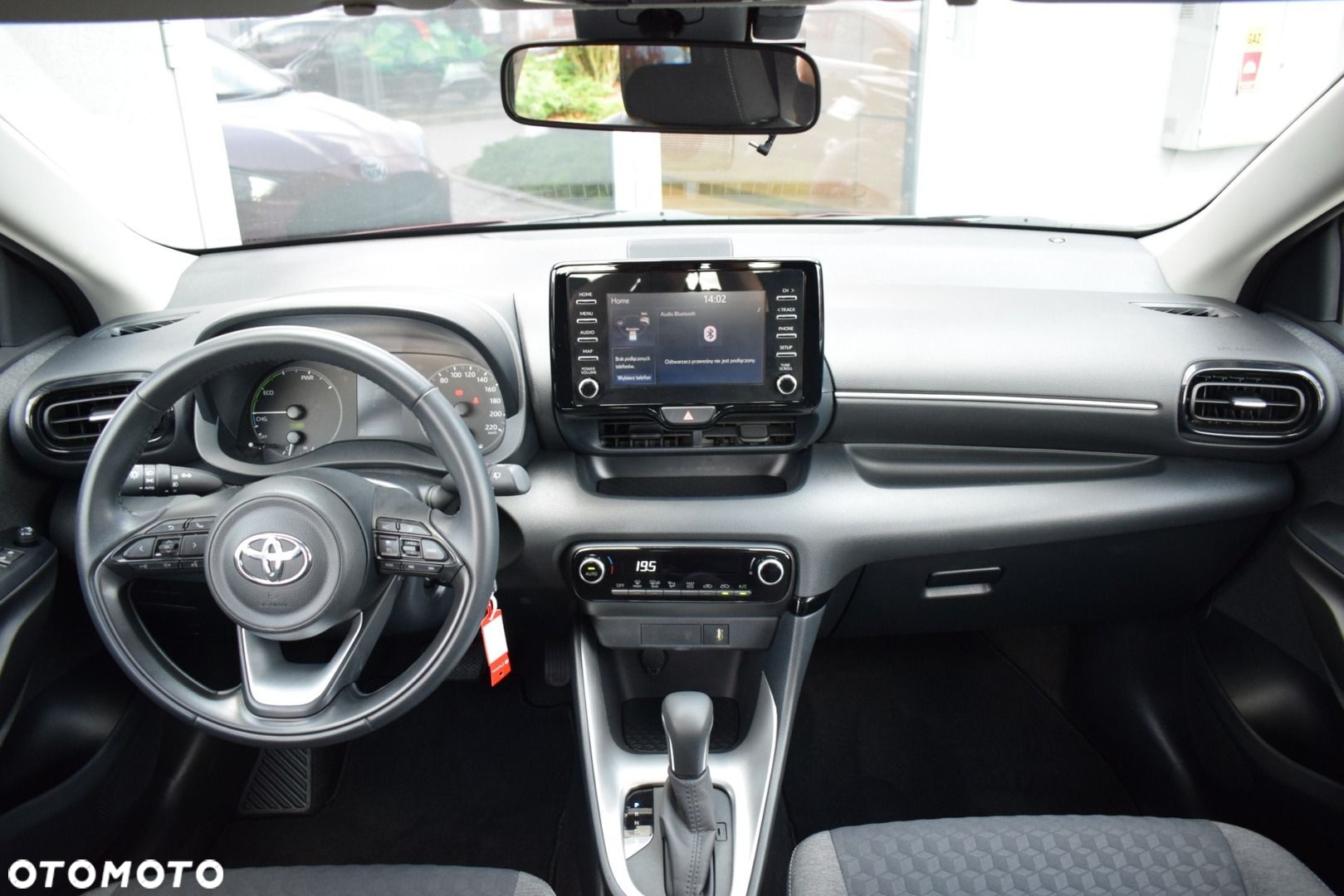 Toyota Yaris - 15