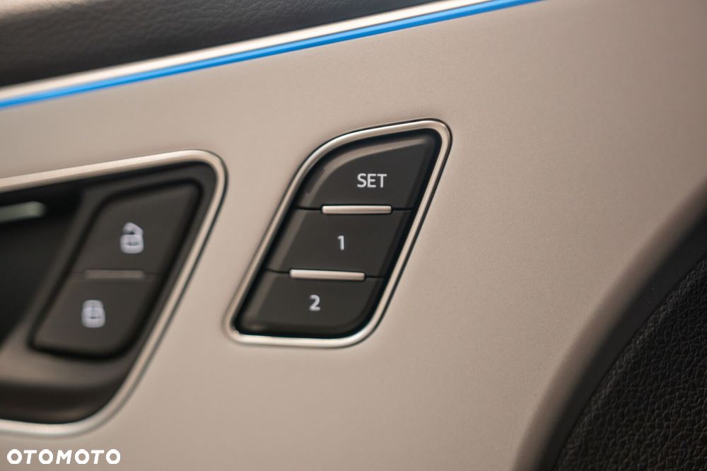 Audi Q8 - 18