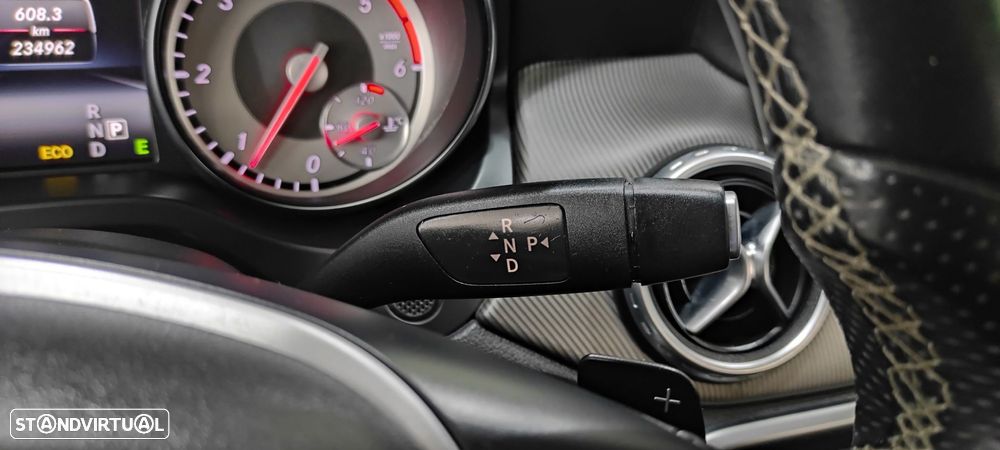 Mercedes-Benz GLA 200 CDI Urban Aut. - 32