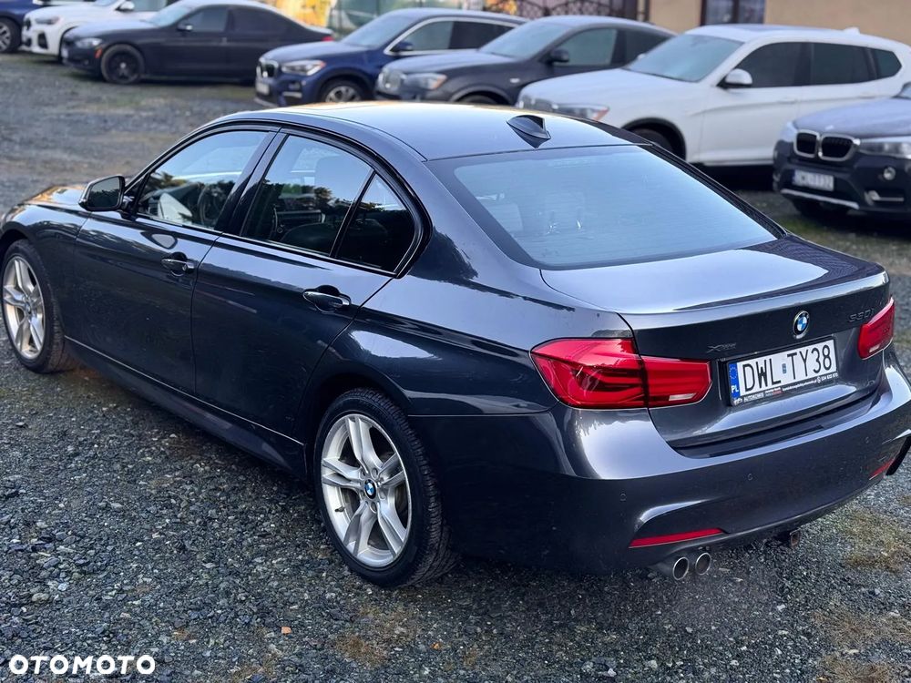 BMW Seria 3 330i GPF xDrive M Sport - 11