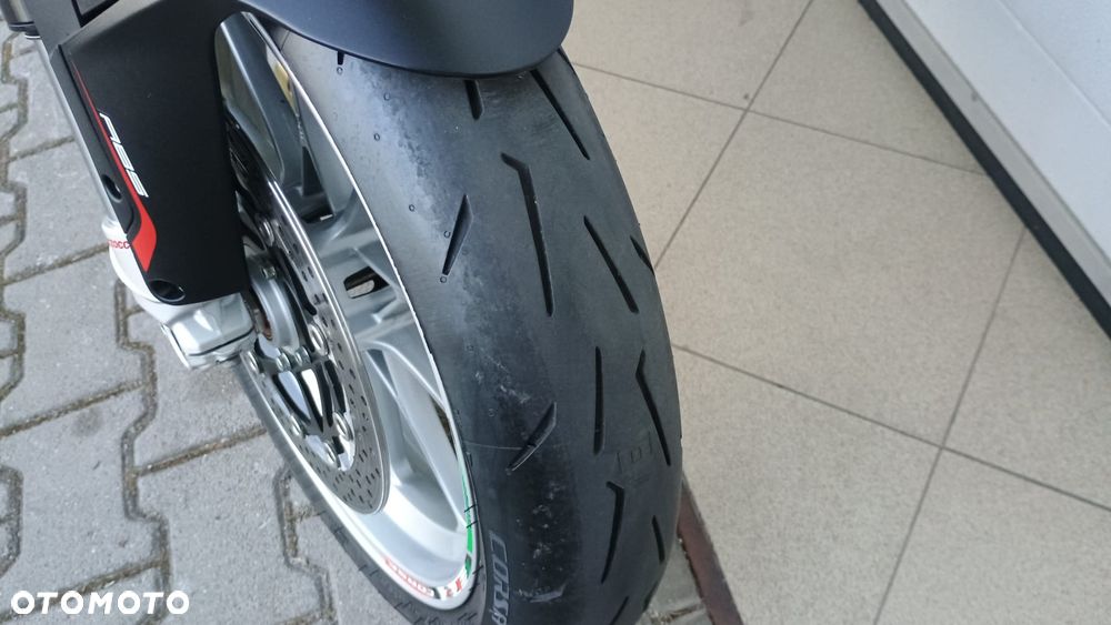 MV AGUSTA Brutale - 30