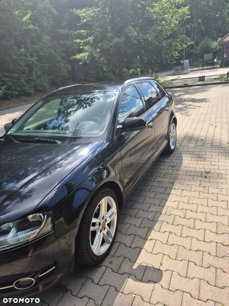 Audi A3 Sportback 1.6 Ambiente - 18