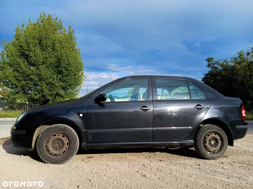 Skoda Fabia - 11