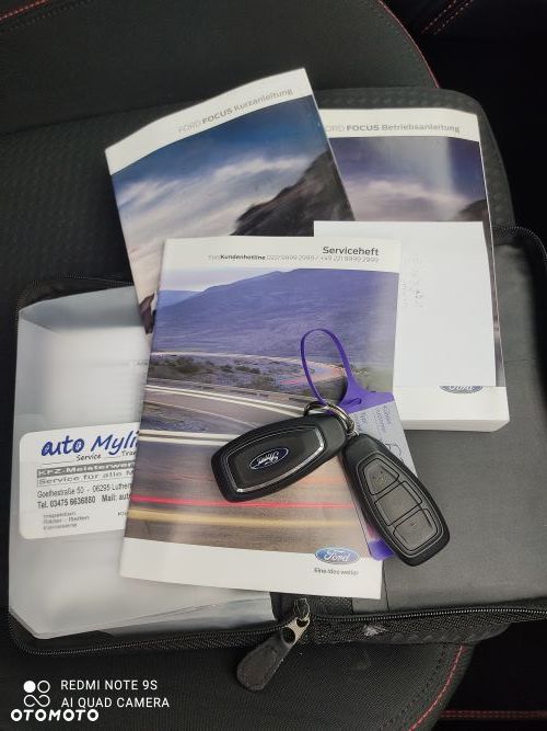 Ford Focus 1.0 EcoBoost Start-Stopp-System ST-LINE - 25