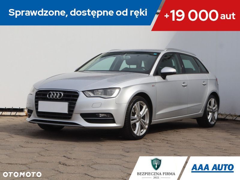 Audi A3 Sportback - 2