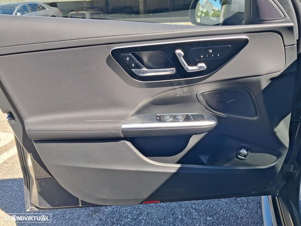 Mercedes-Benz C 300 de AMG Line - 9