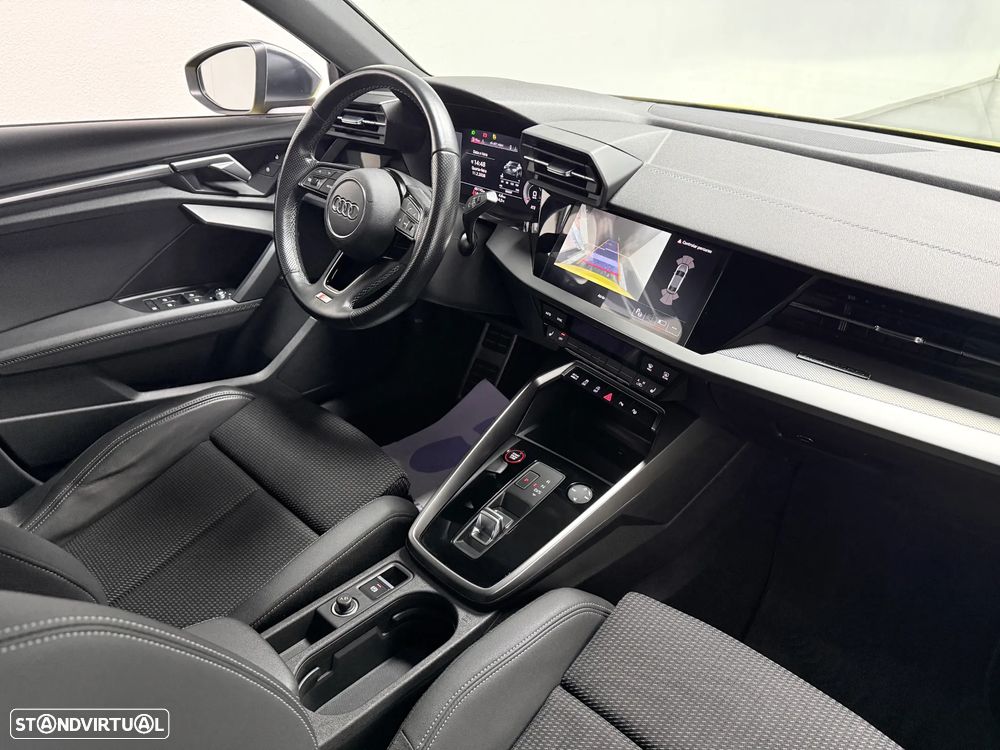 Audi S3 S tronic - 17