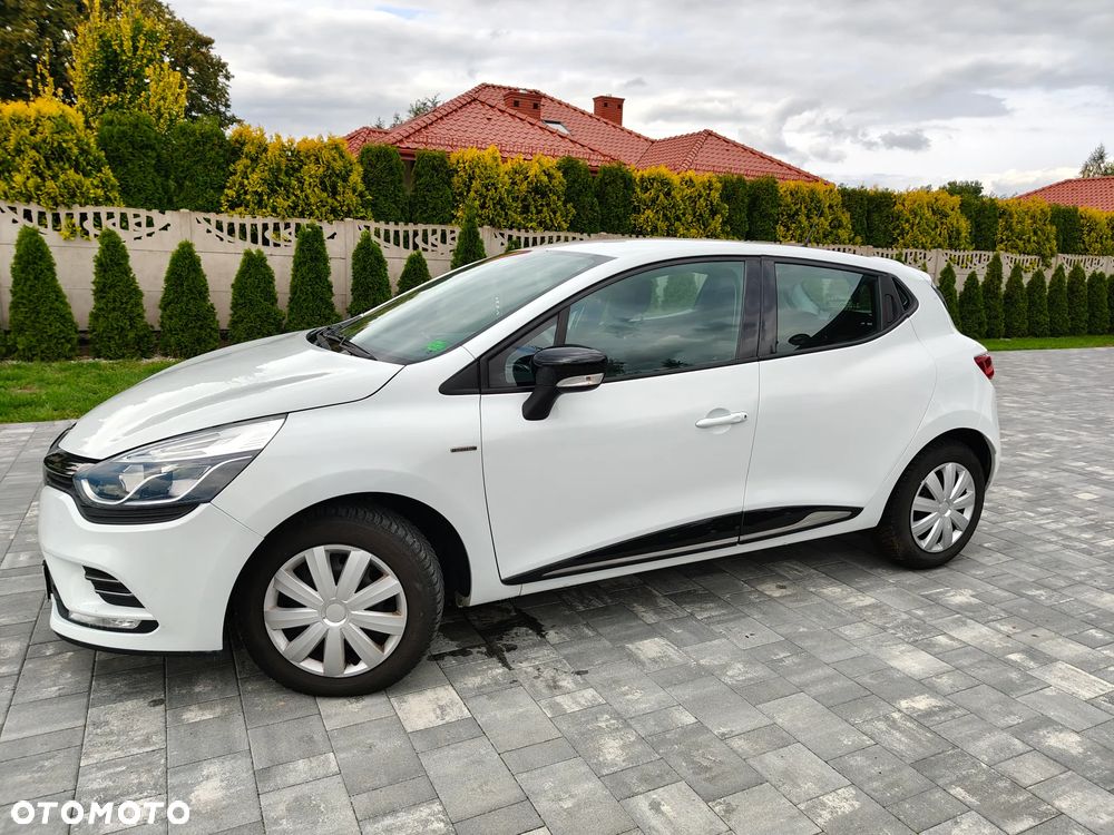 Renault Clio 1.2 16V Limited - 13