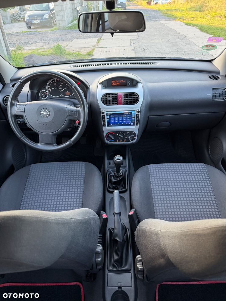 Opel Corsa 1.2 16V Edition - 8