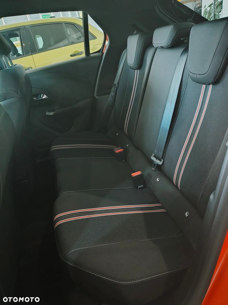 Opel Corsa 1.2 T Yes S&S - 8