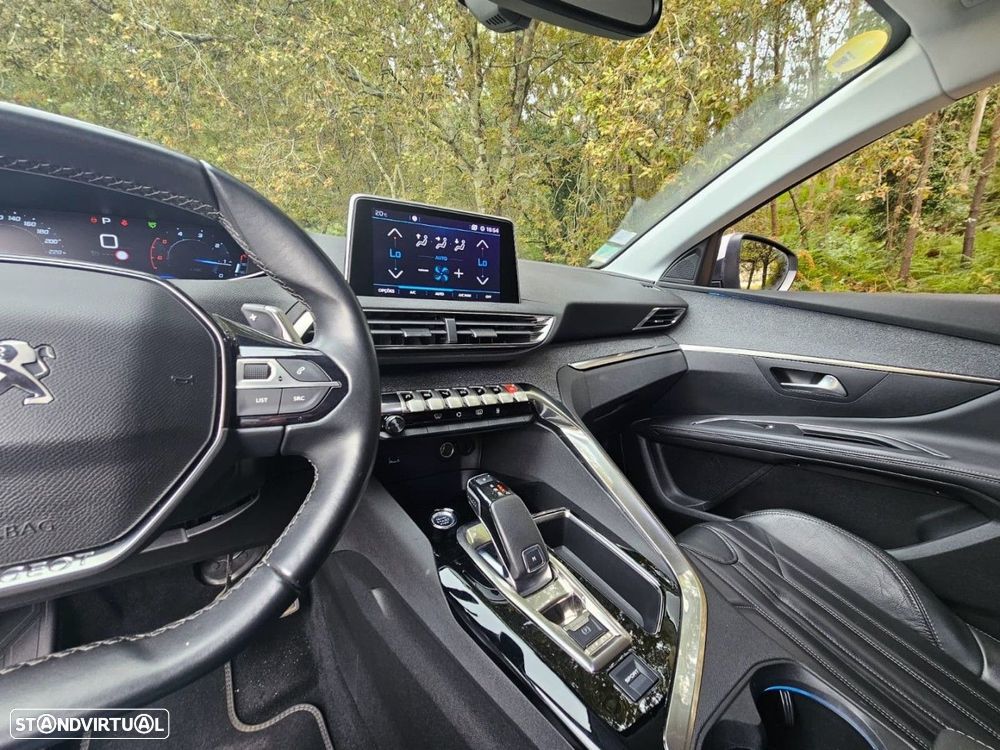 Peugeot 5008 1.5 BlueHDi Allure Pack EAT8 - 14