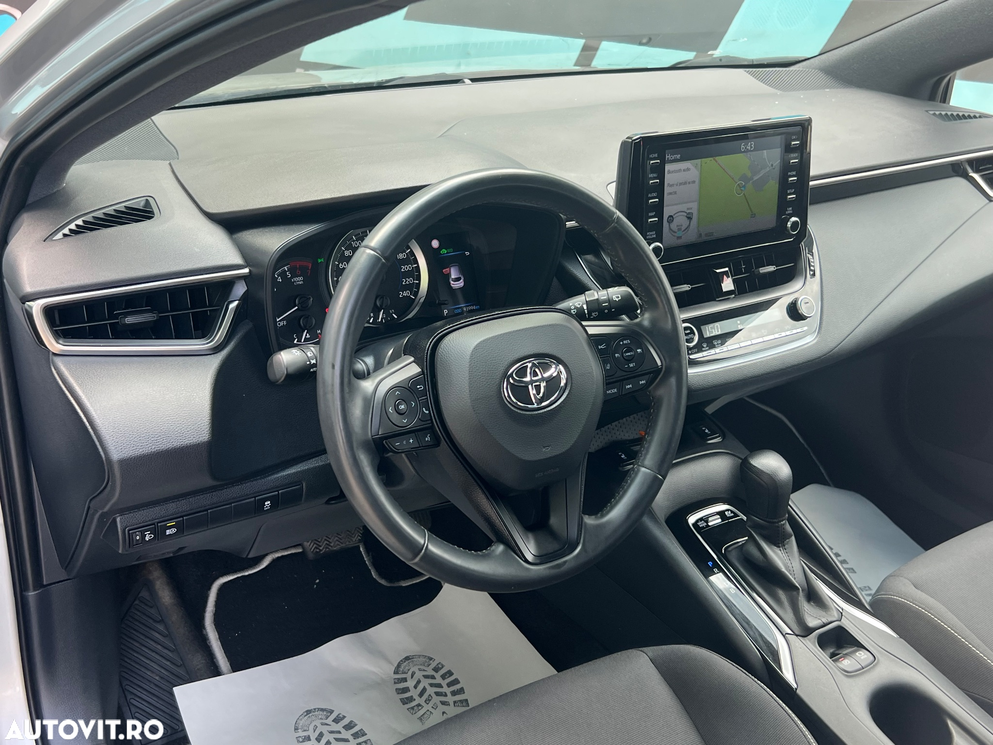 Toyota Corolla 1.8 Hybrid Touring Sports Comfort - 10