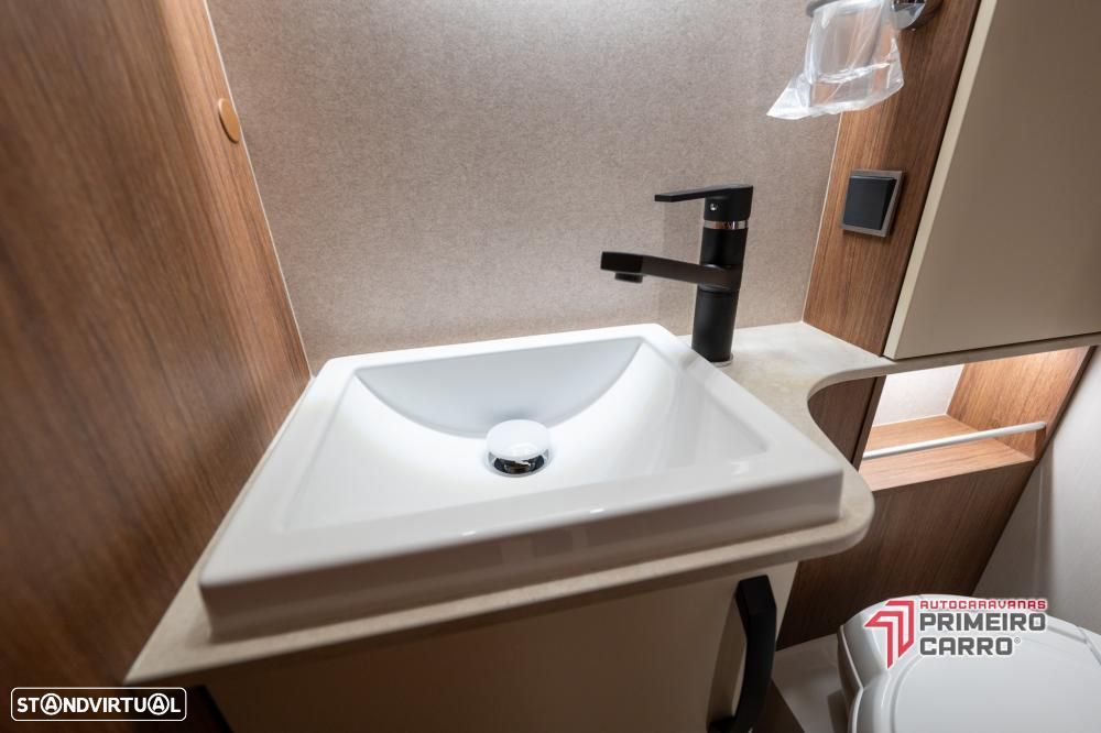 Fleurette Discover 75 LMF Wellness 140cv automática AL-KO - 37
