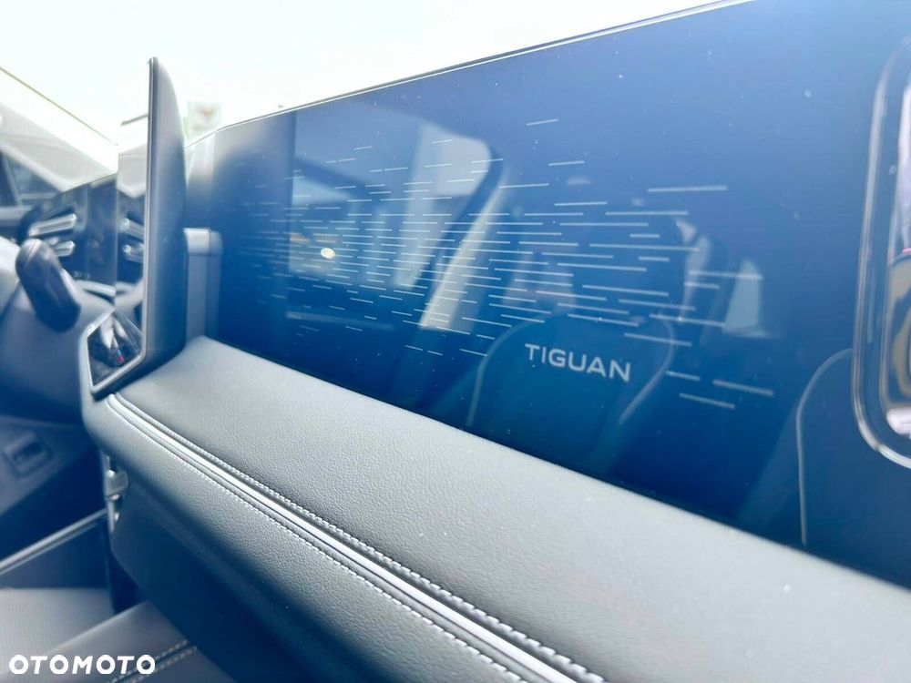 Volkswagen Tiguan - 30