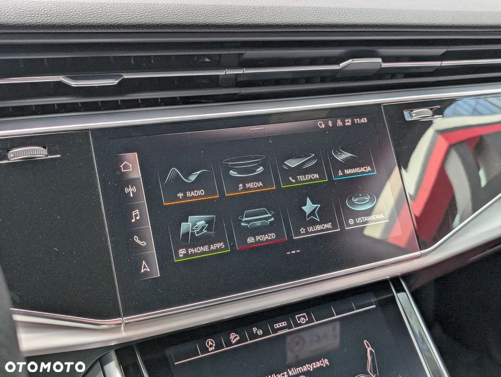 Audi Q8 - 25