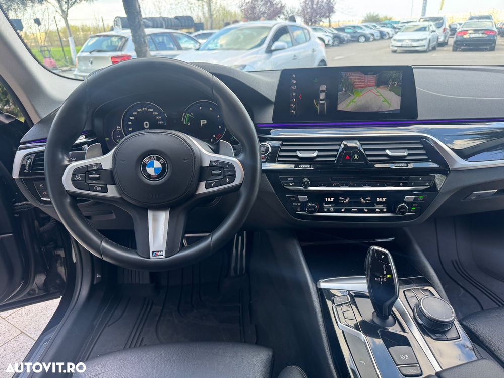 BMW Seria 5 520d Aut. - 22