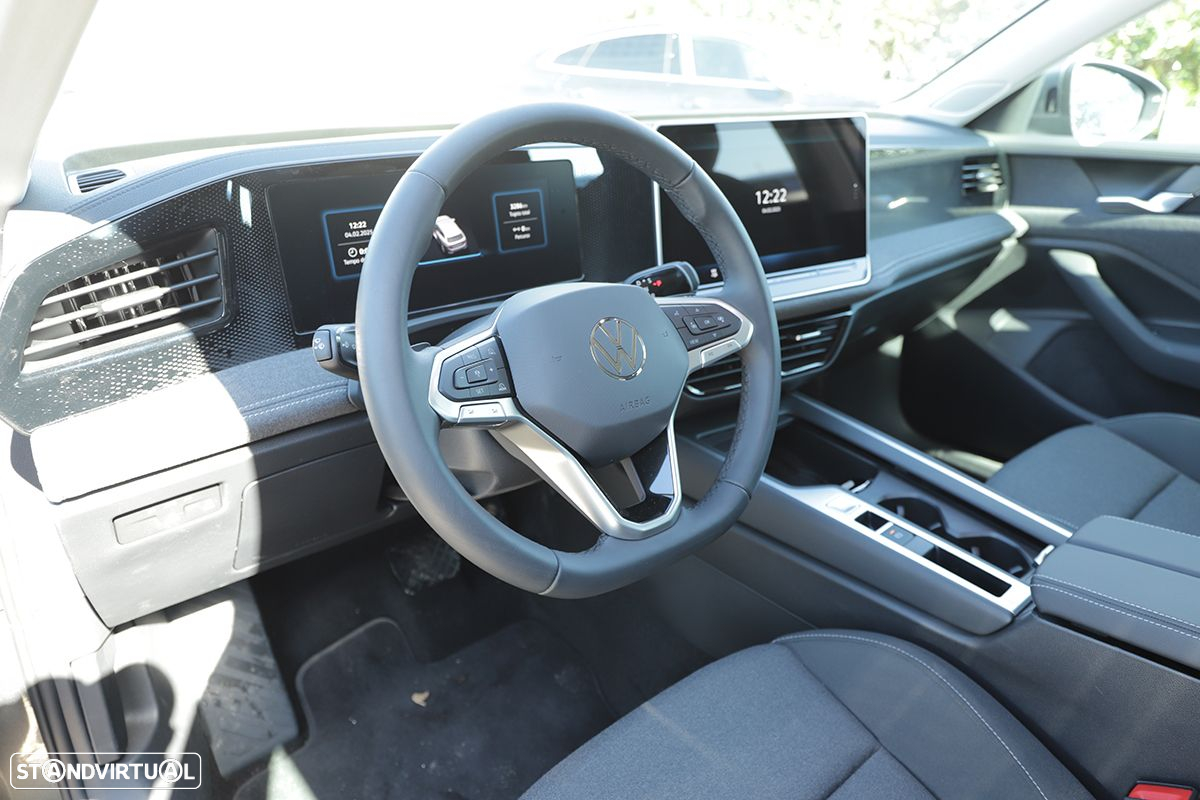 VW Passat Variant 1.5 TSI eHybrid DSG - 8
