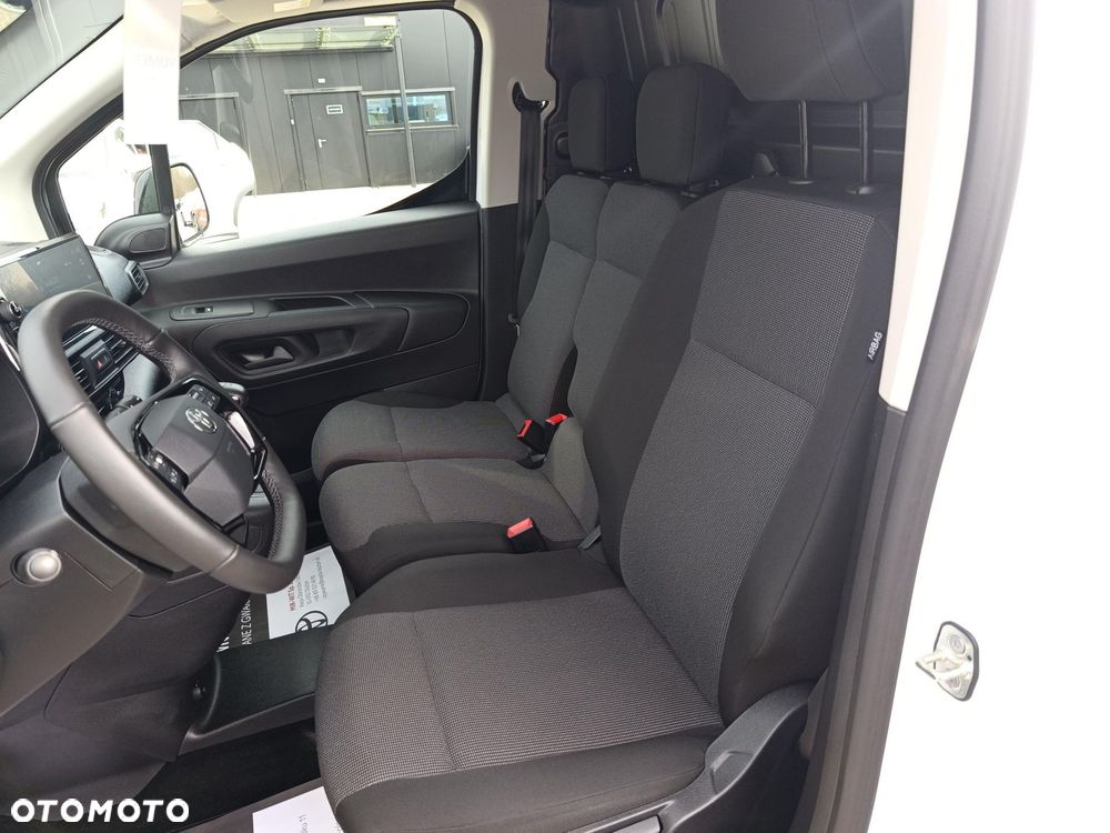 Toyota PROACE CITY - 23