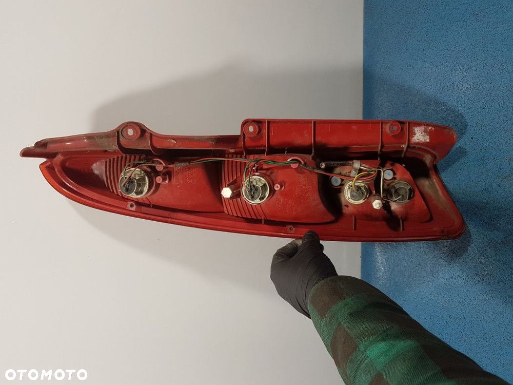 CHEVROLET REZZO I LAMPA TYŁ PRAWA ZEWNĘTRZNA - 3